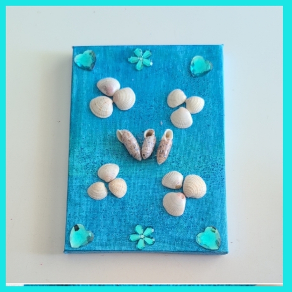 Seashell Art. Beach Art, Coastal Sea Shells, Home Decor, Hearts, Wall Art - Picture 1 of 7